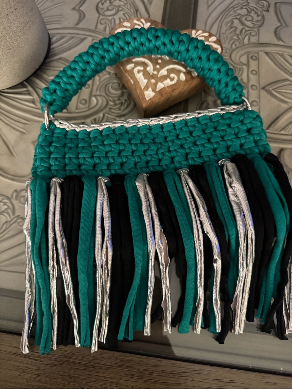 Bonita Bolso Handmade handcrafted Teal Crochet Fringe Mini Bag with Silver Trim